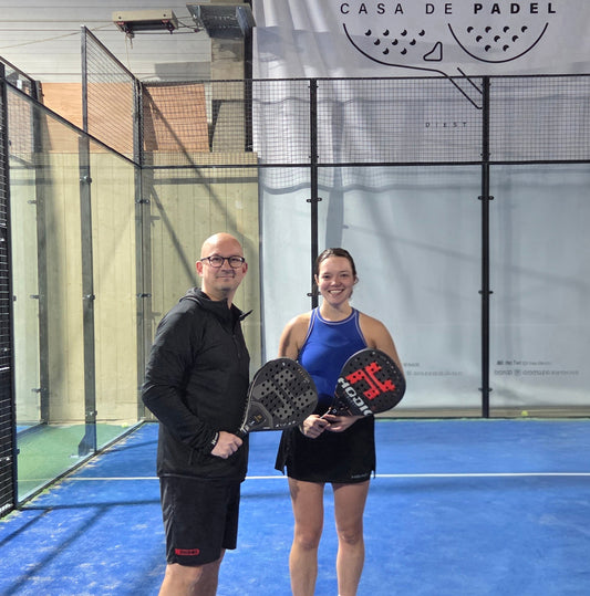 Topathlete Kristina Ophey testte de HOOK-rackets bij Punto de Padel!