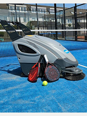 Veegmachine voor padelbanen | Meijer VP70