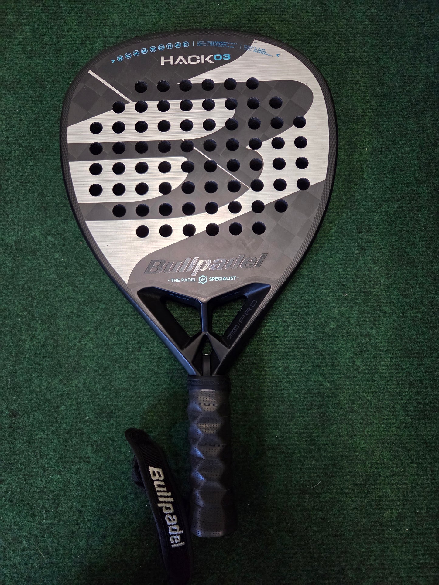 Tweedehands Bullpadel Hack 03