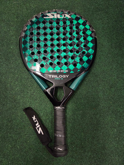 Tweedehands Siux Trilogy Control PRO 4 : VERKOCHT!