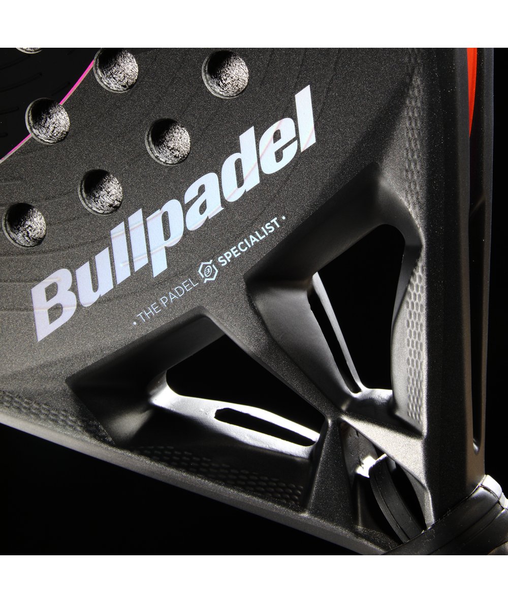 Bullpadel Hack 04 CMF 2026